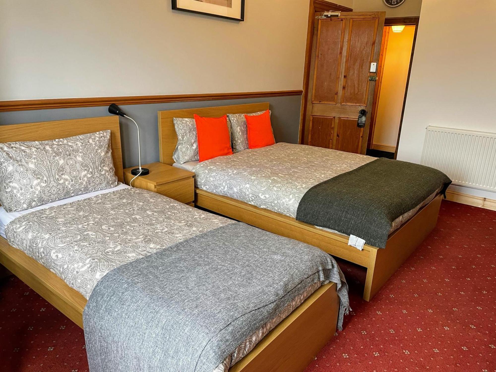 Airdenair Guest House EDI Eksteriør bilde