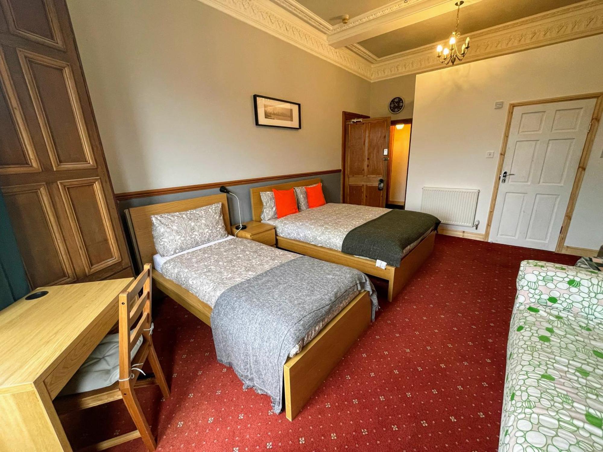Airdenair Guest House EDI Eksteriør bilde