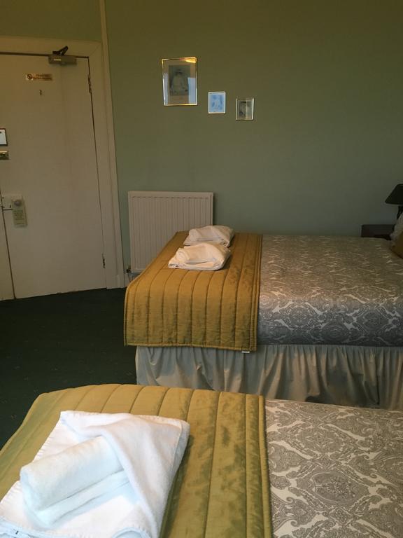 Airdenair Guest House EDI Eksteriør bilde