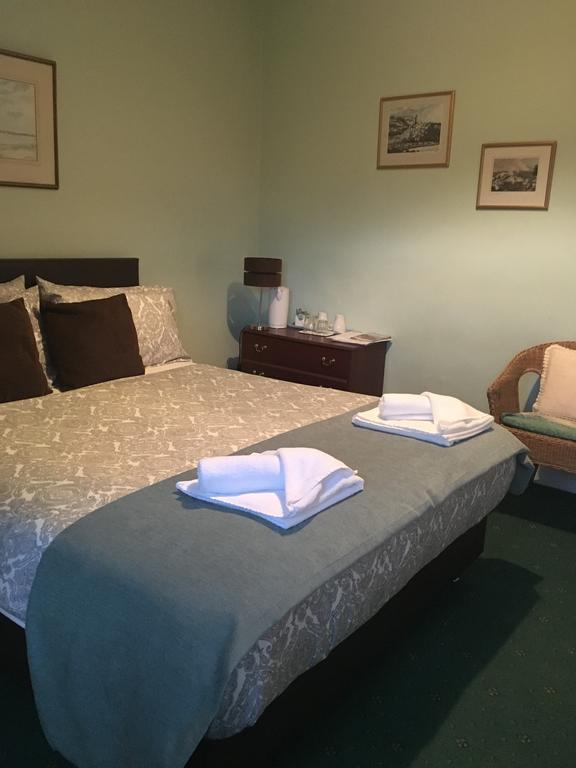 Airdenair Guest House EDI Eksteriør bilde