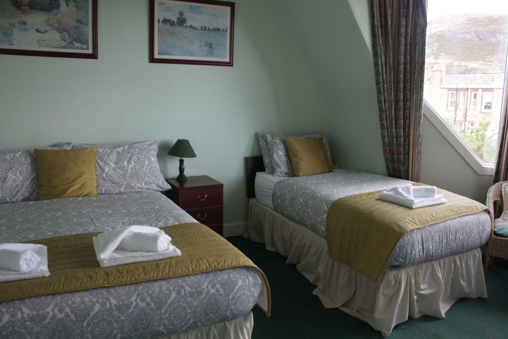 Airdenair Guest House EDI Eksteriør bilde