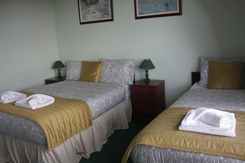 Airdenair Guest House EDI Eksteriør bilde